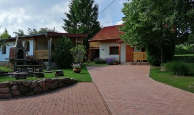 Vackor Vendégházak Cserkút