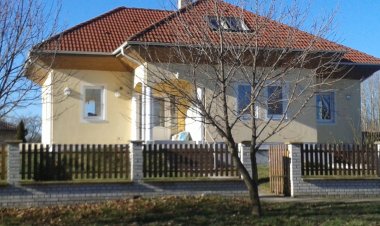 Lia Magánszállás Bábolna