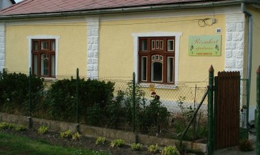 Rózsakert Vendégház Bodrogolaszi