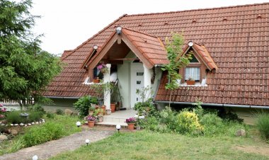 Mama Háza Vendégház Révfülöp