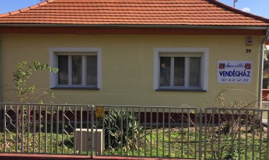 Amarilisz Vendégház Kehidakustány