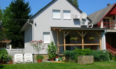 Pihenés Vendégház Gunarasfürdő