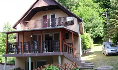 Gyöngyi Vendégház Magyarhertelend