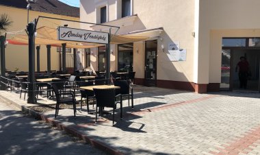 Almásy Vendégház Törökszentmiklós