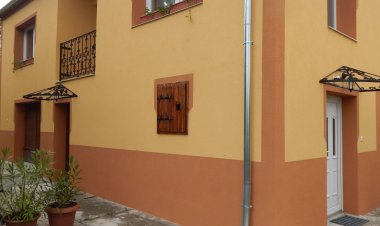 Ticzer Ház Magyarpolány