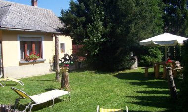 Fenyves Vendégház Bakonybél