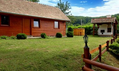 Tó-Kert Vendégház Magyarpolány