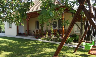 Cseresznyéskert Vendégház Sárospatak
