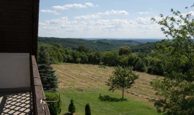 Hubertus Vadászház Újudvar