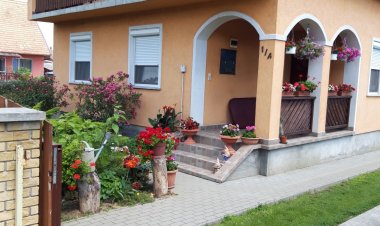 Salamon Vendégház Balatonlelle