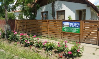 Élő Tisza Vendégház Nagykörű