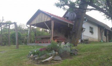 Szarvasszálló Vendégház Magyarszombatfa