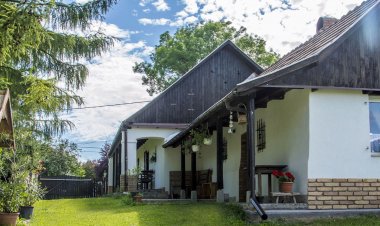 Cicahegy Vendégház Tápióság