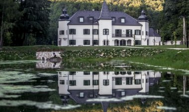 Újhuta Kastélyszálló Háromhuta