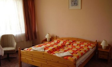 Hotel Tara Sóstófürdő