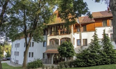 SDG Családi Hotel és Konferencia Központ Balatonszárszó