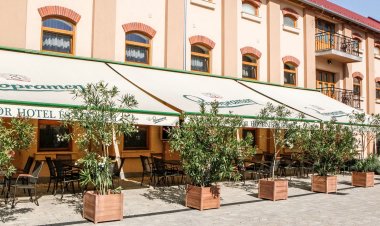 Hunor Hotel és Étterem Vásárosnamény