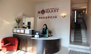 Minaret Hotel Eger