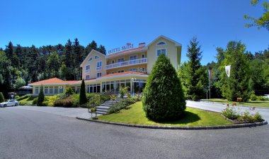 Villa Medici Hotel és Étterem Veszprém