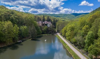 Kőkapu Vadászkastély és Hotel & Apartments Nagyhuta