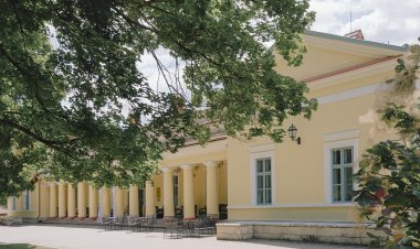 Fenyőharaszt Kastélyszálló Verseg-Fenyőharaszt