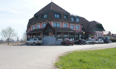 Hableány Hotel Tiszafüred-Örvény