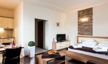 Hotel Garzon Plaza Győr