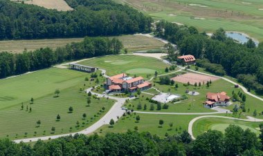 Forest Hills Hotel & Golf Zirc