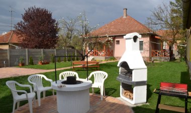 Liliom Apartman Gyula