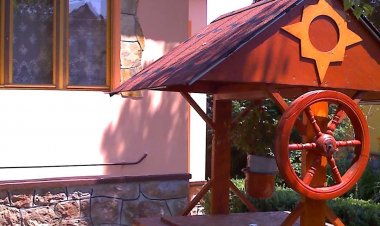 Borostyán Apartman Dédestapolcsány