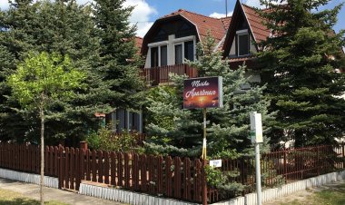 Marika Medencés Apartmanház Szántód