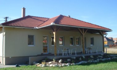 Hegyeskő Apartmanház Demjén