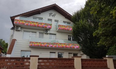 **** Road House Apartment Alsópáhok