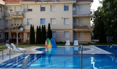 Hajnalka Wellness Apartman Hajdúszoboszló