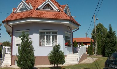 Lila Villa Apartmanház Zalakaros