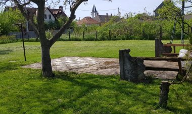Anikó Apartman Poroszló
