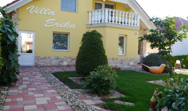 Villa-Erika Apartman Alsópáhok