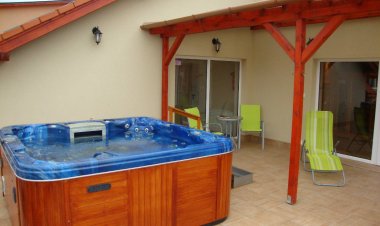 Holiday Apartman Hajdúszoboszló