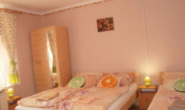 Gyümölcsös Vendégház Poroszló