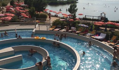 Vízparti Wellness Apartman Velence