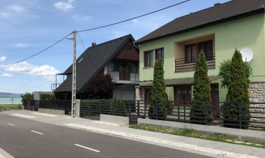 Hullám Apartmanház Balatonlelle