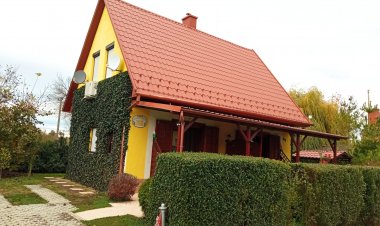 Borostyán Apartmanház Tamási
