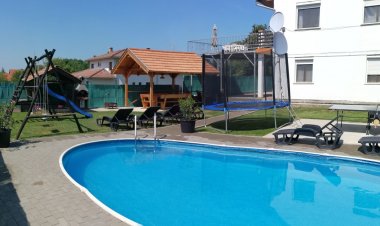 Beáta Apartman Balatonboglár