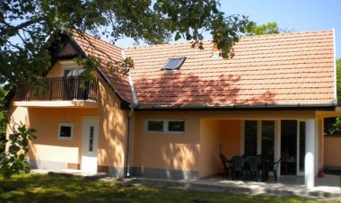 Vadrózsa Apartmanház Poroszló