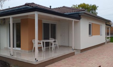 Dóra Apartman Balatonboglár