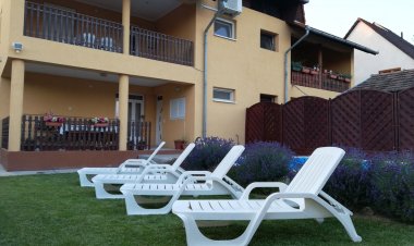 Erzsébet Apartmanház Balatonboglár