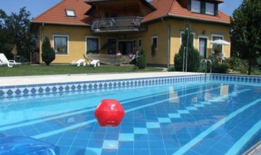 Márta Apartman Gyenesdiás