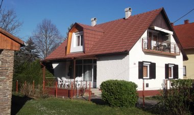 Sára-Csilla Apartman Zalakaros