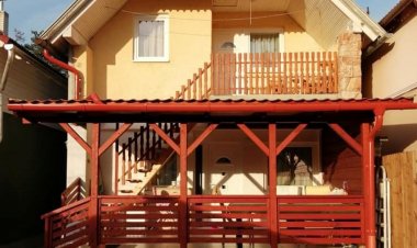 Tulipán Apartman Tata