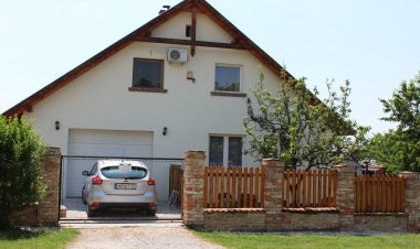 Gesztenye Apartman Balatonboglár